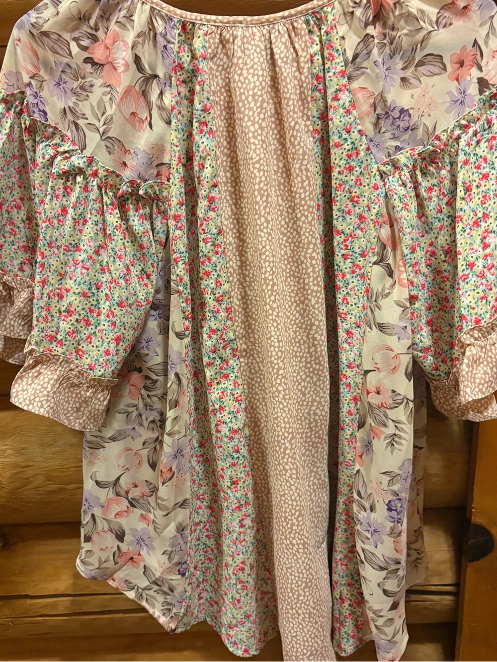 GIGIO NWT Blush Pink Mixed-Print Floral Women's Blouse - Picture 4 of 5